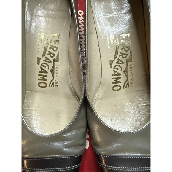 salvatore Ferragamo Women's  Shoes 6 AA Flat (Narrow) Navone Nordstrom $230 Box