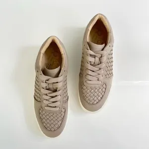 SAM EDELMAN Emma Lace-up Sneakers In Mink Grey