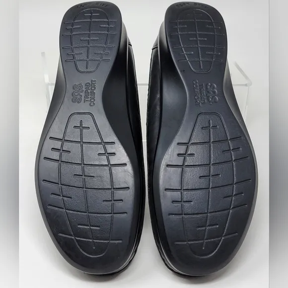 Sas Shoes Roamer Leather Women’s Casual Shoes Low Heel Black Size 9Pre-owned