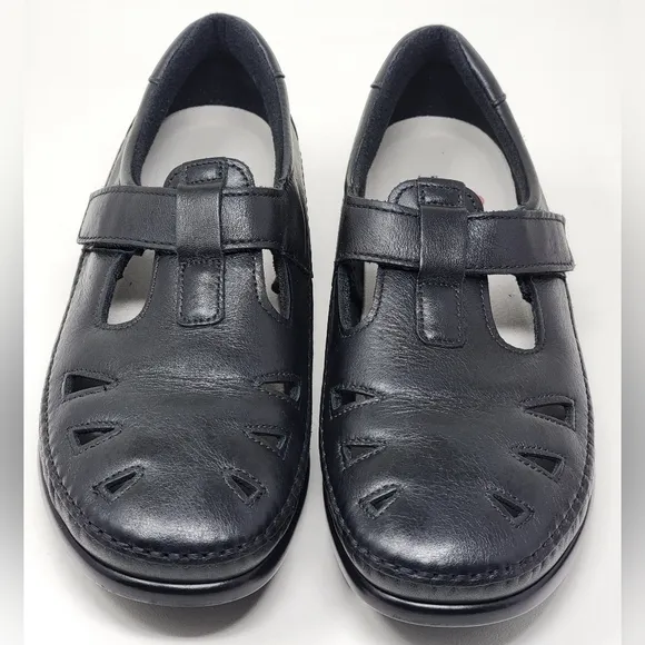 Sas Shoes Roamer Leather Women’s Casual Shoes Low Heel Black Size 9Pre-owned