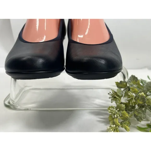 SAS Womens Navy Blue Pump Slip On Shoe Size 7.5 Wide Low Block Heel Milano