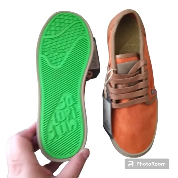 Satorisan Women's Heisei Suede Terracota Shoes. Size 37 US(6-6.5 Women).