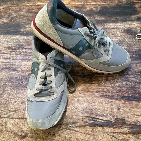 Saucony Originals Jazz Low Pro Men’s Sz 13 Charcoal Gray Red Shoes 2866-133