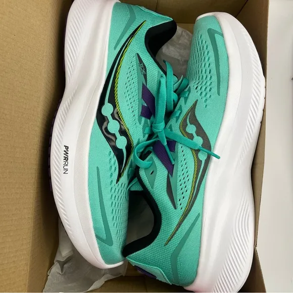 Saucony women running Ride 15 sneakers Size 8.5