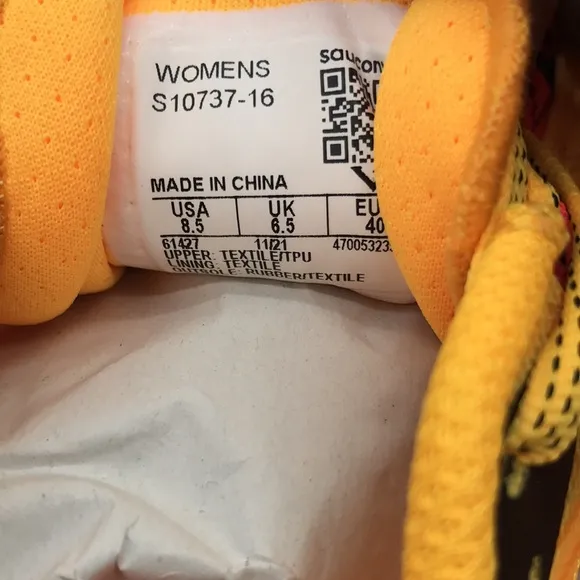 Saucony womens sneakers size 8.5 US