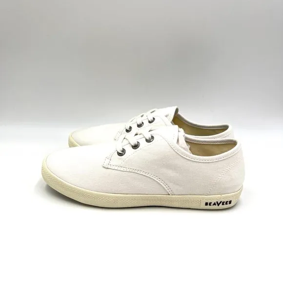 Seavees Womens Sixty Six White Lace Up Casual Sneakers Shoes 6.5M NEW