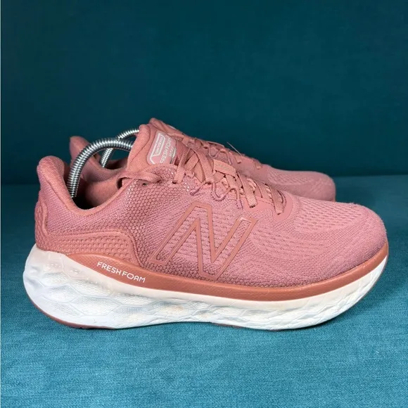 Size 10.5 - Women’s New Balance Fresh Foam More v3 shoes