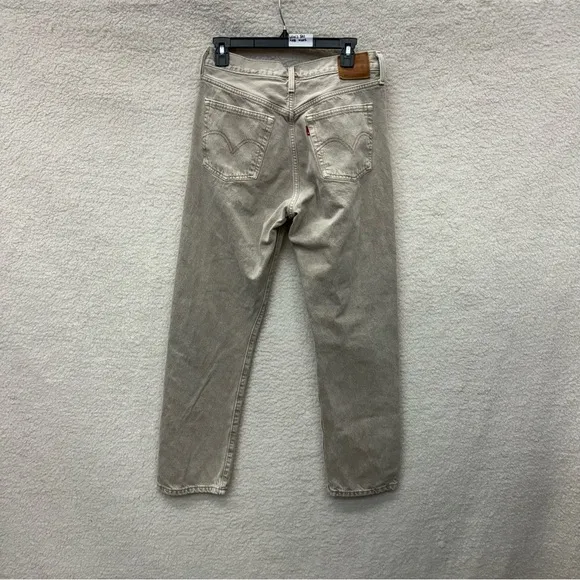 Size 2 - LEVI'S - 501 Jeans Cream Straight Leg Rent the Runway RTR $108 msrp