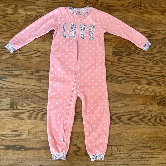 Size 4 / 5 Girls Bundle of Pajama One Pieces &amp; Matching Sets (7 total   1 pants)