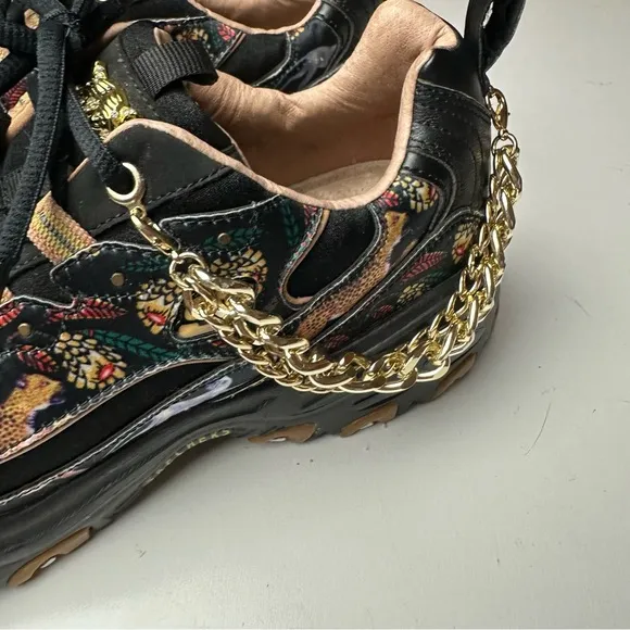 Skechers Black Jungle D-Lites 1.0 Cheetah Gold Chain Sneakers NWOT 10 *Sample*