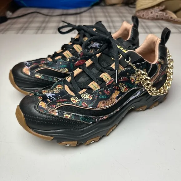 Skechers Black Jungle D-Lites 1.0 Cheetah Gold Chain Sneakers NWOT 10 *Sample*