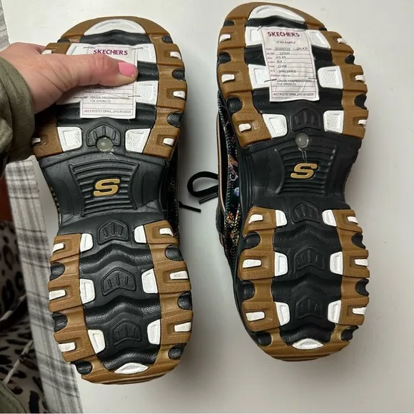 Skechers Black Jungle D-Lites 1.0 Cheetah Gold Chain Sneakers NWOT 10 *Sample*