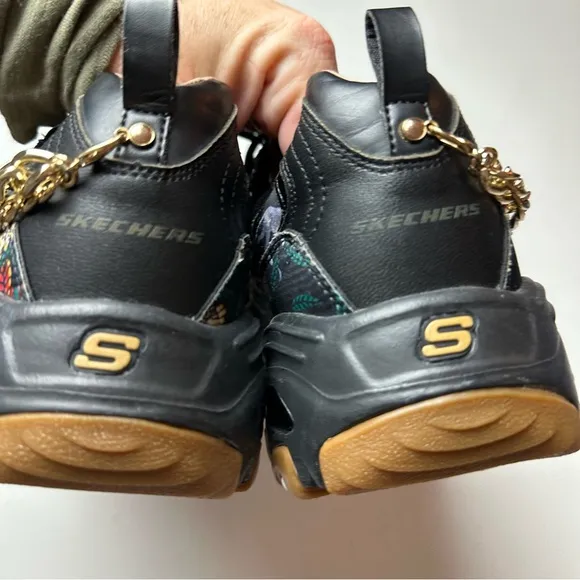 Skechers Black Jungle D-Lites 1.0 Cheetah Gold Chain Sneakers NWOT 10 *Sample*