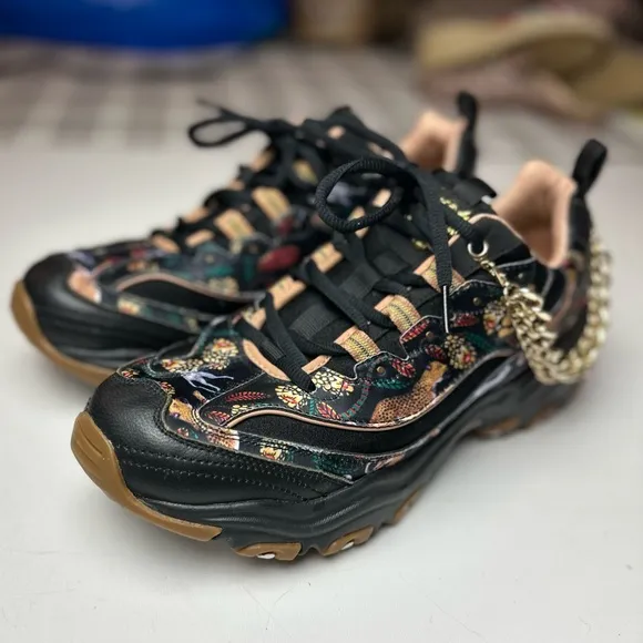 Skechers Black Jungle D-Lites 1.0 Cheetah Gold Chain Sneakers NWOT 10 *Sample*
