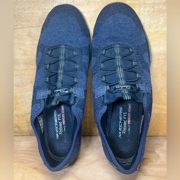 Skechers Breathe Easy Relaxed Fit Womens Sz 11 Slip On Shoes Sneakers Navy Blue