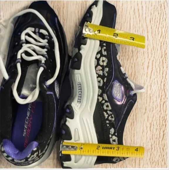 SKECHERS D'Lites Iridescent Glitter Memory foam Sneakers SIZE 6
