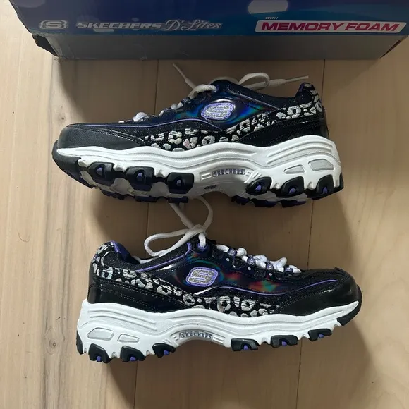 SKECHERS D'Lites Iridescent Glitter Memory foam Sneakers SIZE 6