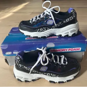 SKECHERS D'Lites Iridescent Glitter Memory foam Sneakers SIZE 6