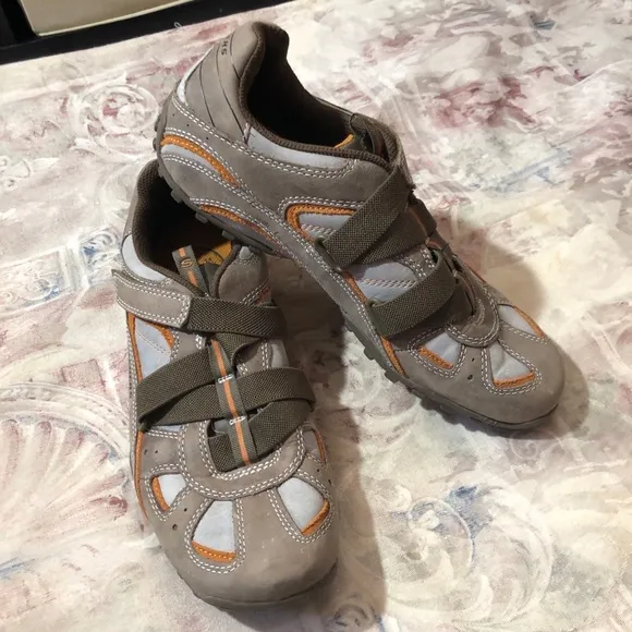 Skechers Leather Shoes