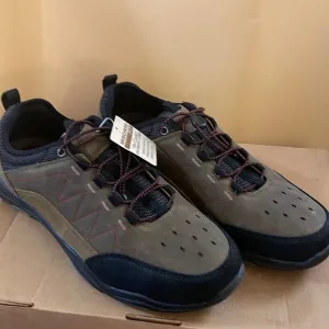 Skechers Men Classic Fit Air Cooled Memory Foam Size 12 Brown or Tan Black