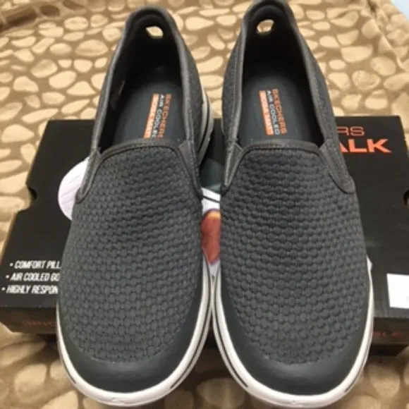 Skechers Men's GO WALK 5 Slip-On Shoes  Size 8.5  NEW IN BOX