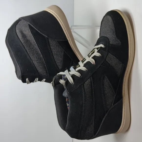 Skechers SKCH plus 3 hidden wedge high top sneakers  womans size 9 EU 39
