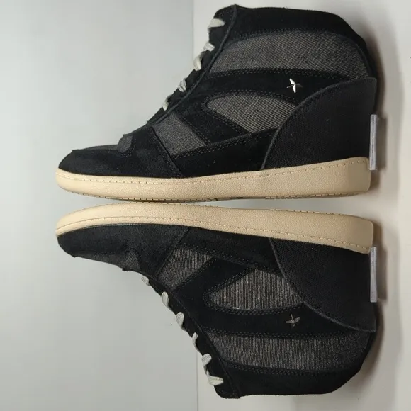 Skechers SKCH plus 3 hidden wedge high top sneakers  womans size 9 EU 39