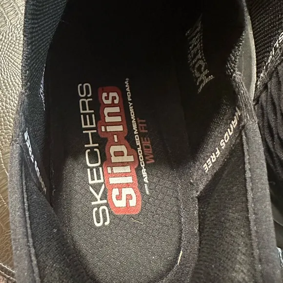 Skechers Slip-On Black Men's Shoes size 10