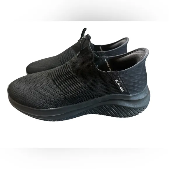 Skechers Slip-On Black Men's Shoes size 10
