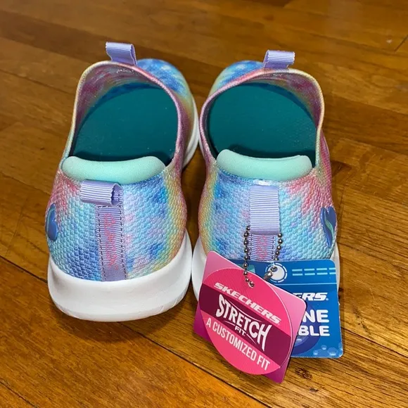 Skechers Unisex-Child Ultra-Flex Groovin Vibes Rainbow Tie Dye Sneaker sz 4 NWT