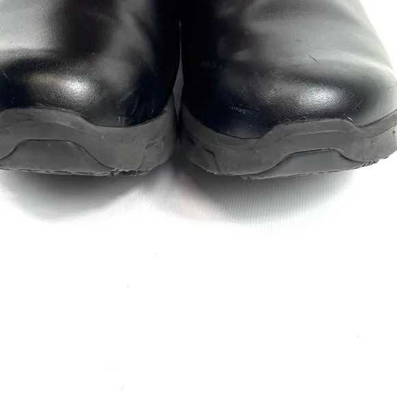 Skechers women Work Relaxed Fit Sure Track Bernal SR blk leather work shoes 7.5