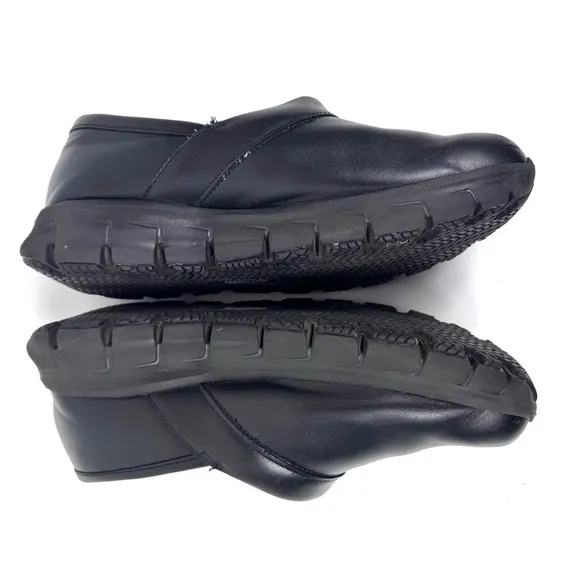 Skechers women Work Relaxed Fit Sure Track Bernal SR blk leather work shoes 7.5