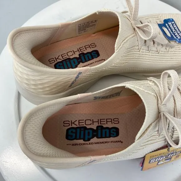 Skechers Womens 7 Slip-ins Ultra Flex 3.0 Brilliant Natural Slip On Shoes 149710