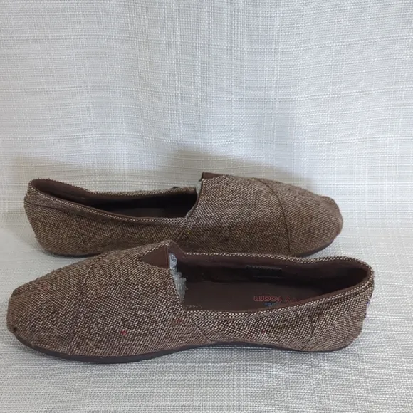 Skechers Women's Brown Slip-On Shoes Flat  Floral Embroidery Comfy 10
