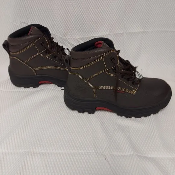 Skechers Work Steel Toe Boots New Size 9.5 puncture slip resistant Memory Foam