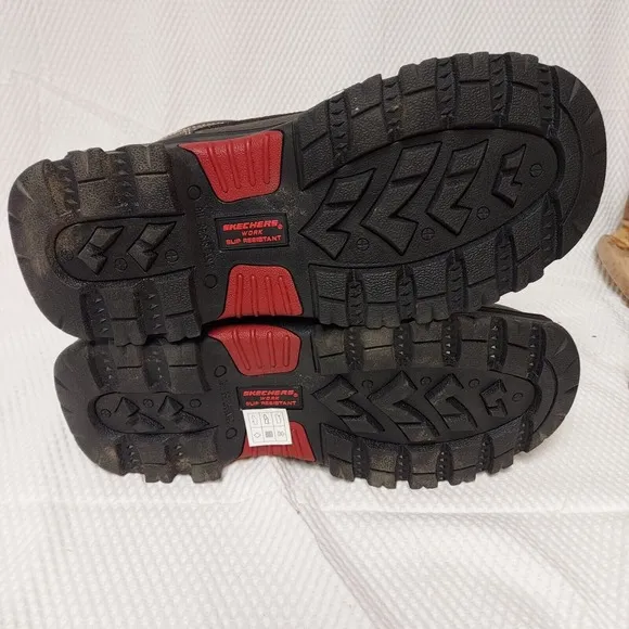 Skechers Work Steel Toe Boots New Size 9.5 puncture slip resistant Memory Foam