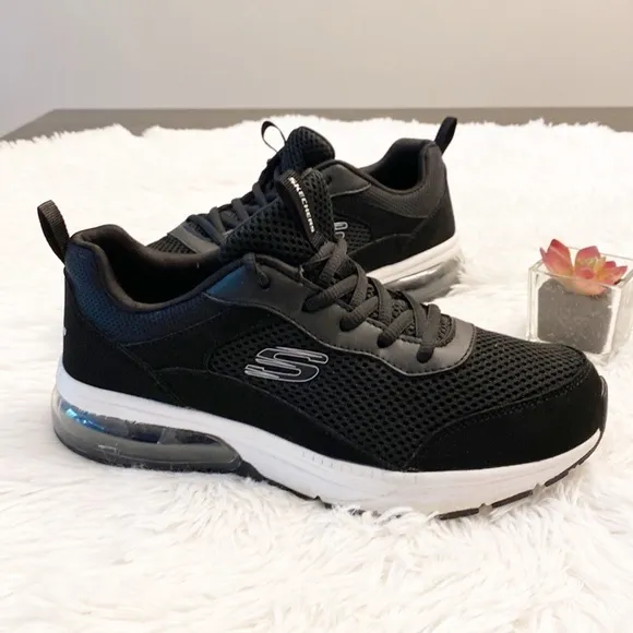 SKETCHERS Black mesh memory foam running workout athletic sneakers women 7.5