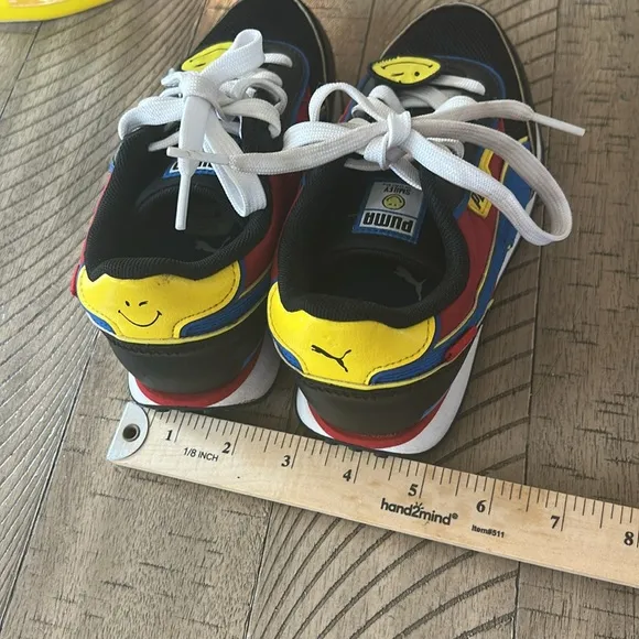 Smile 😃 wink 😉 Puma Future Rider SW PS Smiley 🌎 Kids Running 🏃 US Lids Size 1C