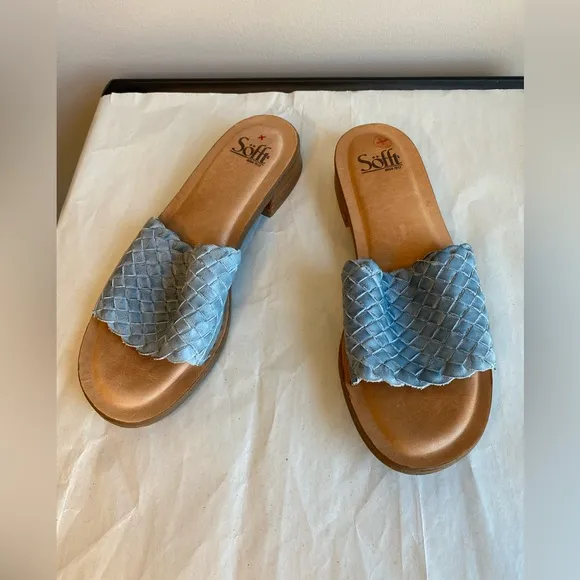 Sofft Ardee sky blue slides/sandals