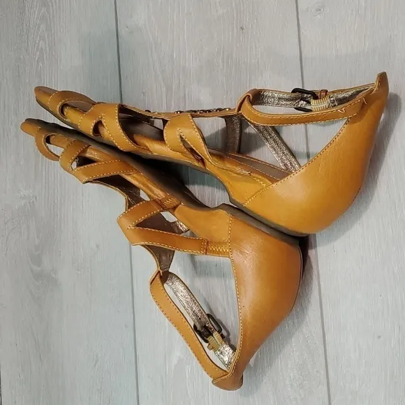 Sofft Womens Ankle Leather Sandals shoes sz 9.5M
