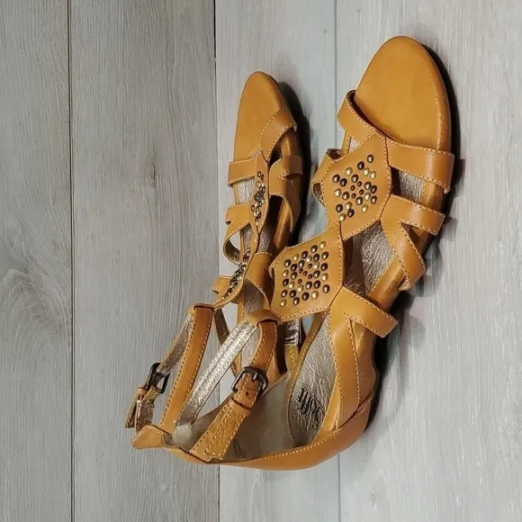 Sofft Womens Ankle Leather Sandals shoes sz 9.5M