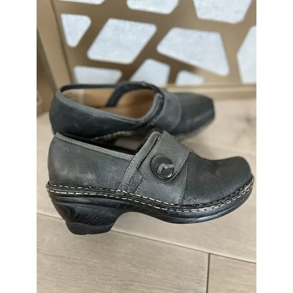 Softspots Clog Mules heel Slip On Lofers Shoes shooties Black  Leather 10 W Wide