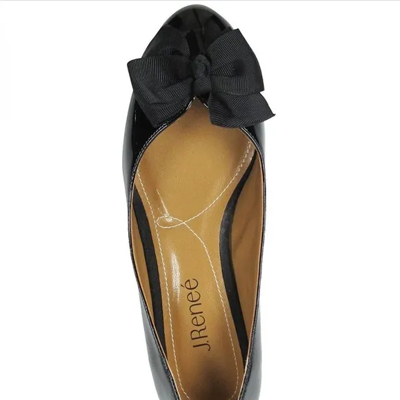 Solid black patent J Renée bow low pumps heels shoes, size 9.5 W