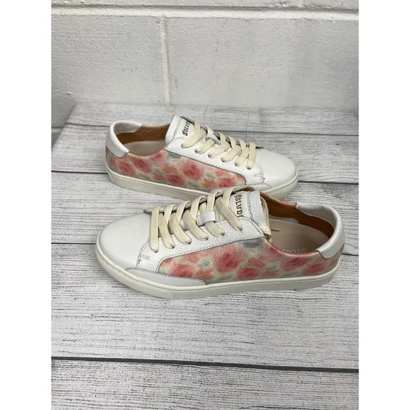 Soludos Leather Sneakers Floral Accents Casual Shoes Women's Size 6.5 NIB
