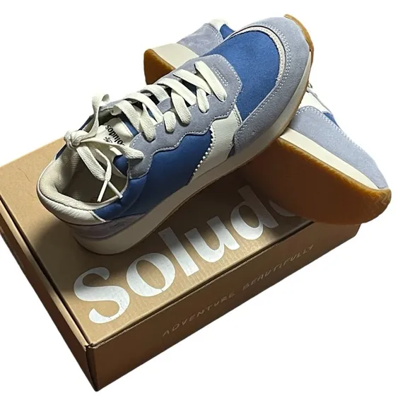 SOLUDOS PARADISO RETRO SNEAKERS COLOR BLUE WOMEN’S LACE-UP ROUND TOE SIZE US 8 *