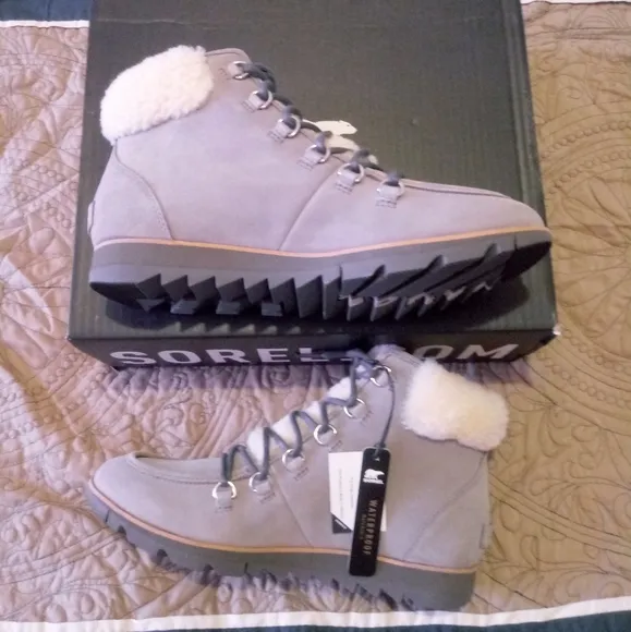 Sorel Harlow Lace Cozy Boots