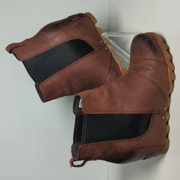 Sorel Lea hidden wedge Chelsea leather ankle boots womans size 8 EU 39