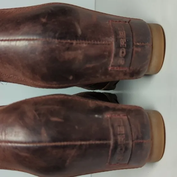 Sorel Lea hidden wedge Chelsea leather ankle boots womans size 8 EU 39