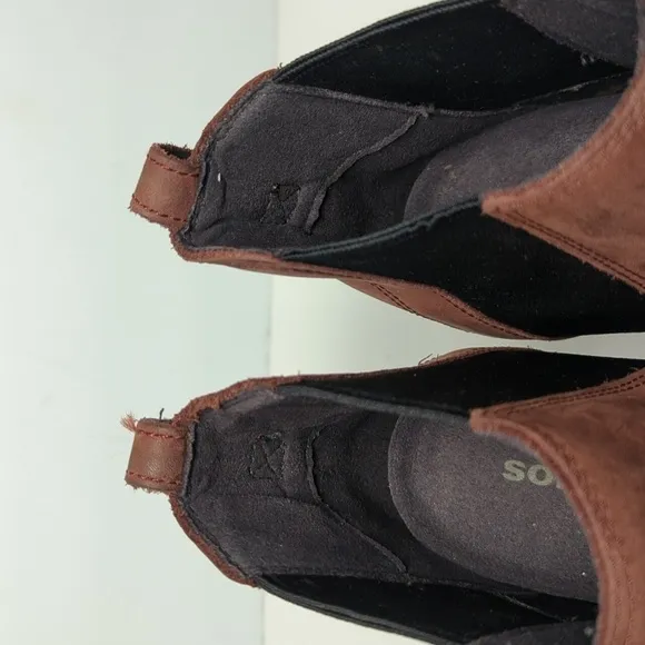 Sorel Lea hidden wedge Chelsea leather ankle boots womans size 8 EU 39