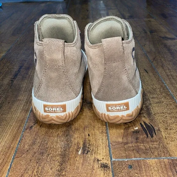SOREL Out N About Conquest Boot Youth 5 Women’s 6.5